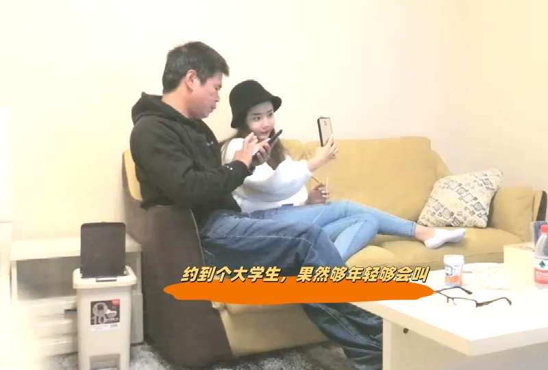 免费a黄色-女人被男人靠到爽完整视频